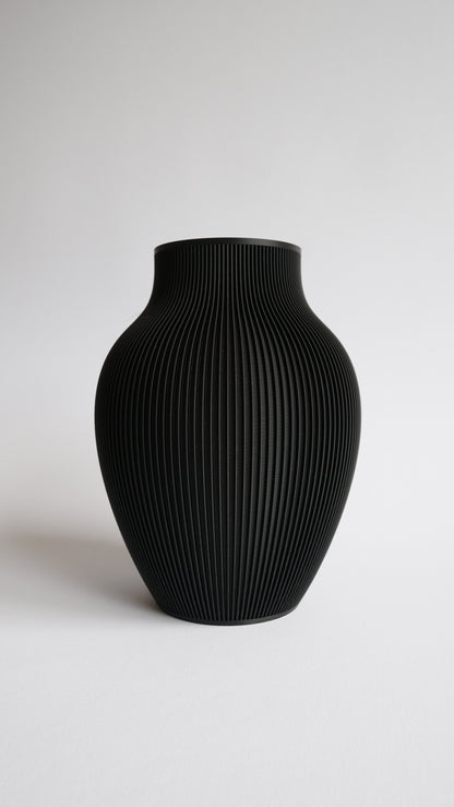 Hiku Vase